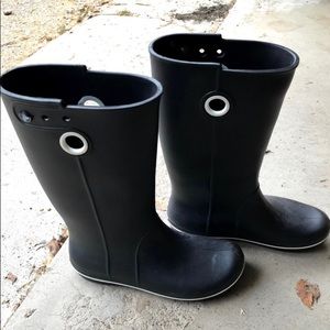 Crocs Rain Boots (women’s size 10)